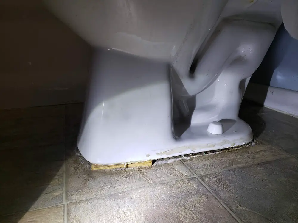 Loud Vibrating Noise When Flushing Toilet [5 Causes & Solutions Toto Toilet Makes Noise After Flushing