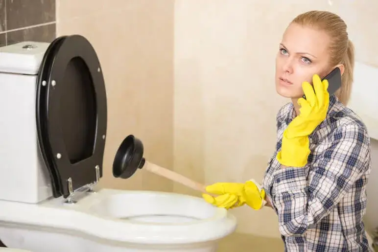 Reasons Your Toilet Keeps Clogging