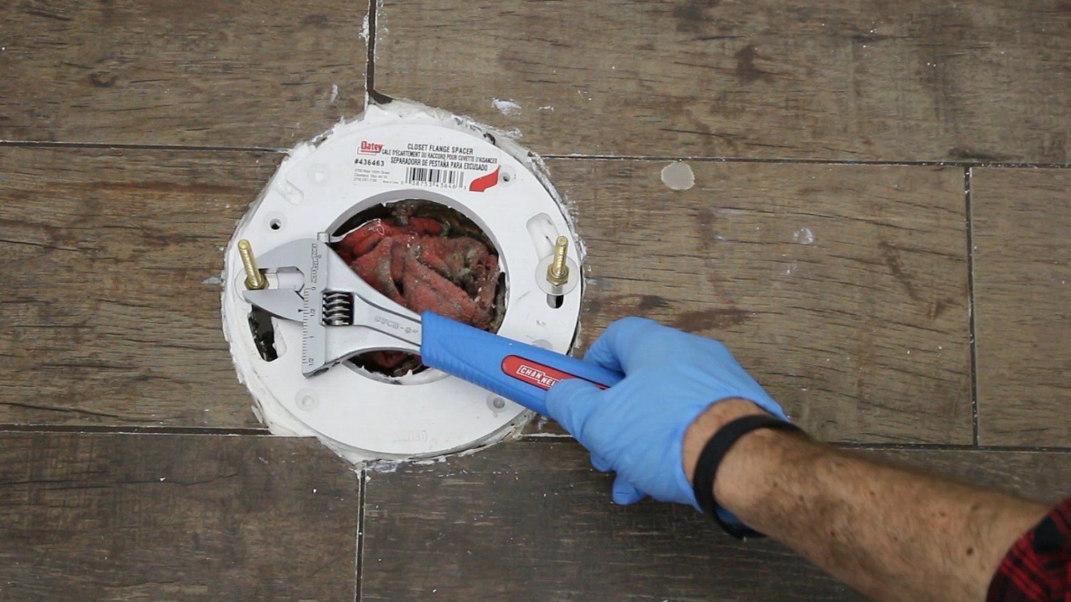 How To Install A Toilet Flange Extender [DIY & In A Few Easy Steps] Toilet Reviewer