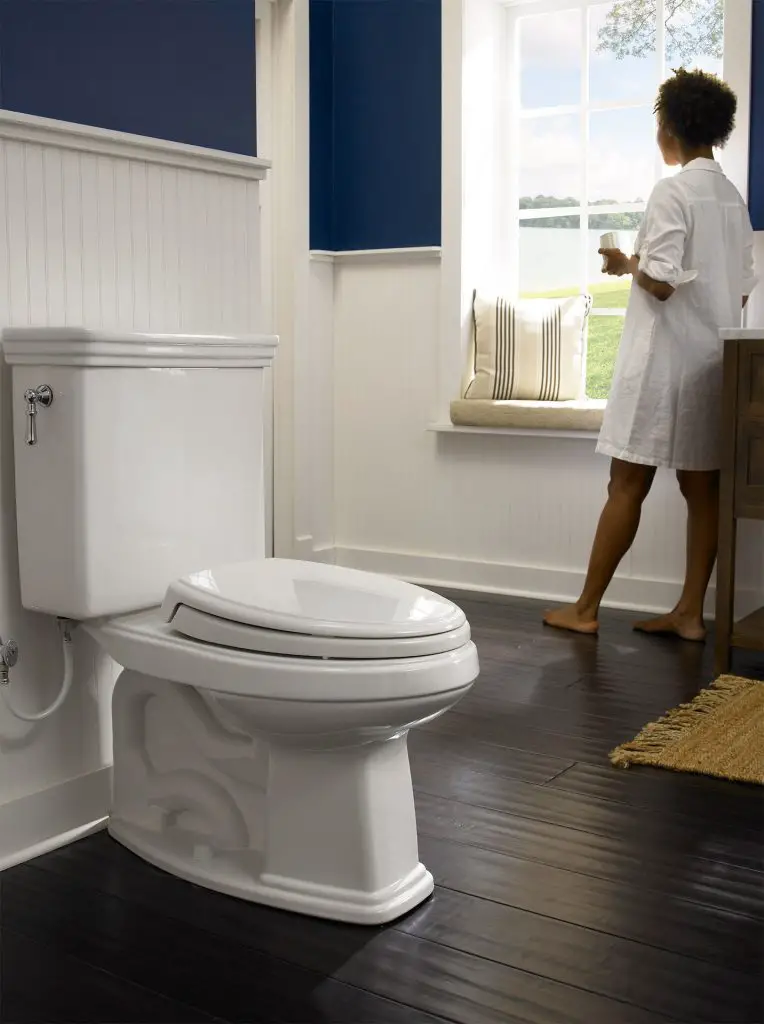 promenade ii toilet