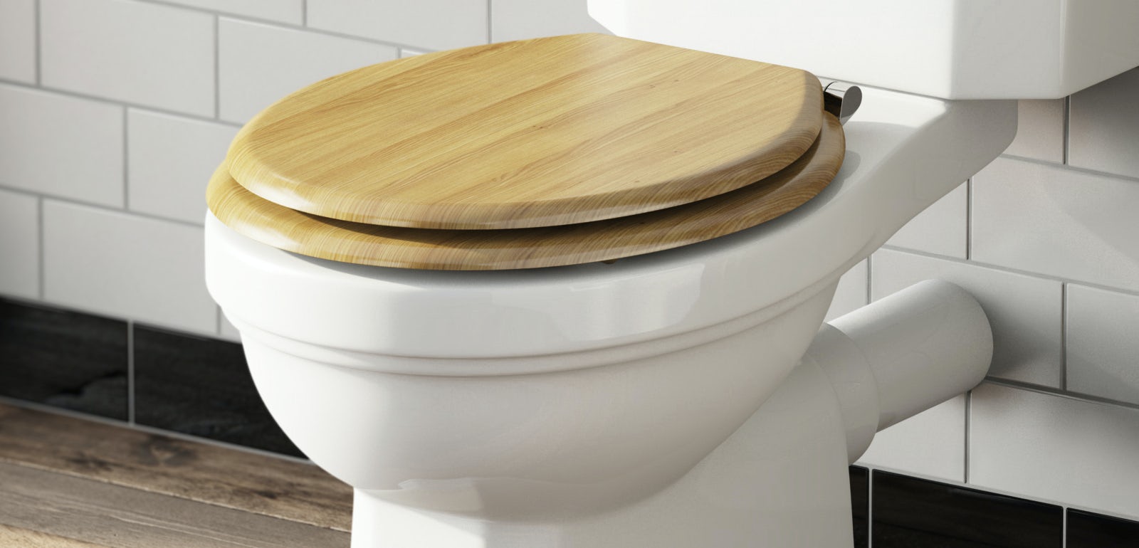 Wood vs. Plastic Toilet Seat